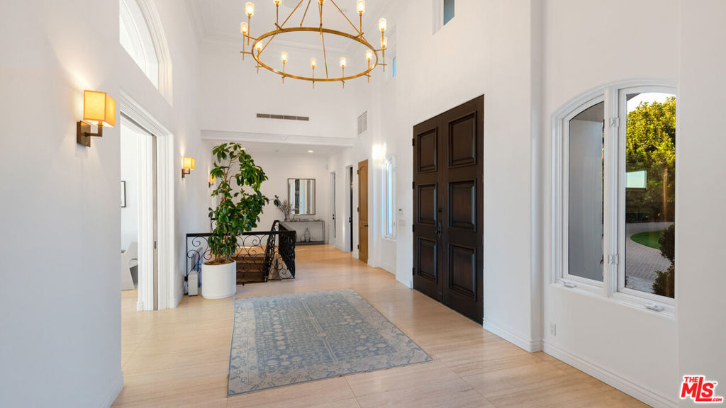 6110 Merritt Drive - Photo 5