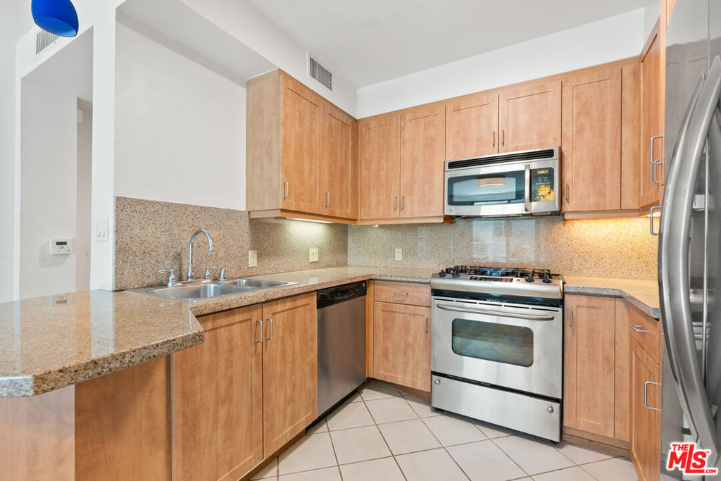 267 S San Pedro Street - Photo 11