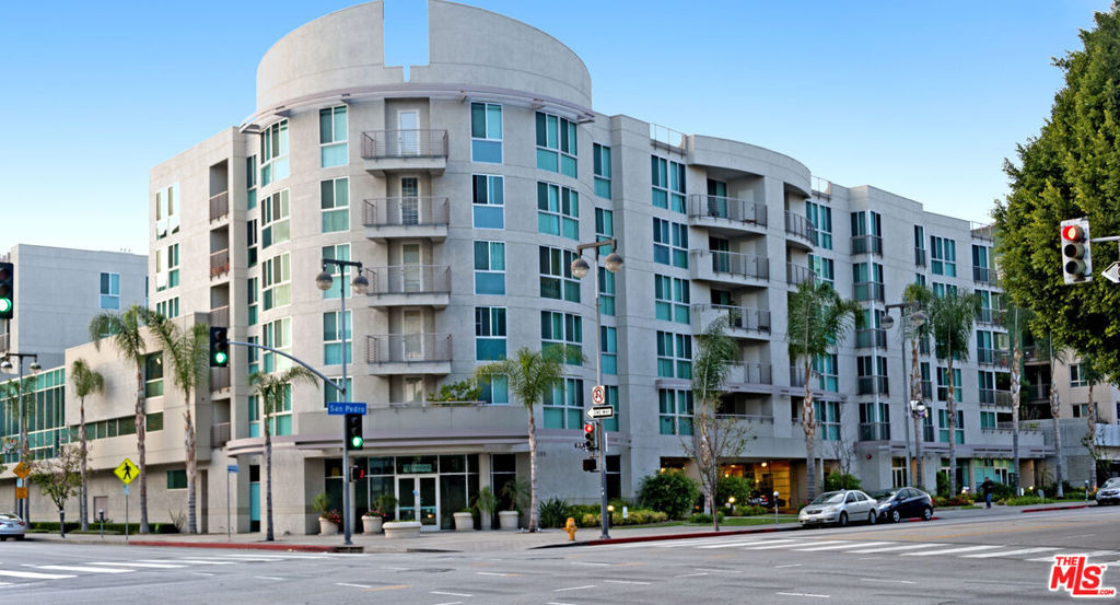 267 S San Pedro Street - Photo 1