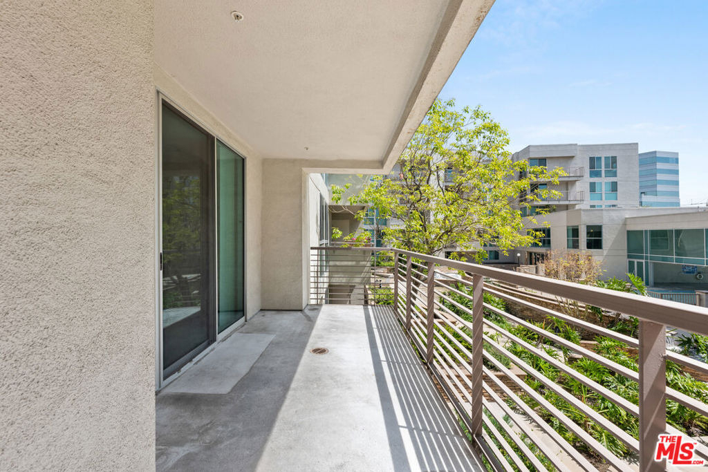 267 S San Pedro Street - Photo 17