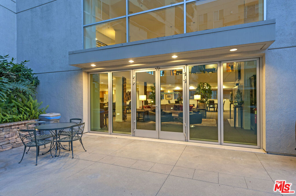 267 S San Pedro Street - Photo 37