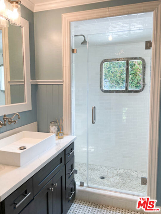934 S Dunsmuir Avenue - Photo 10