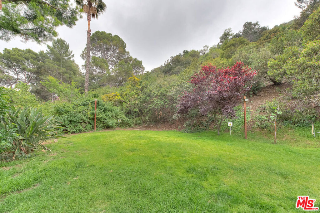 6708 Hillpark Drive - Photo 26