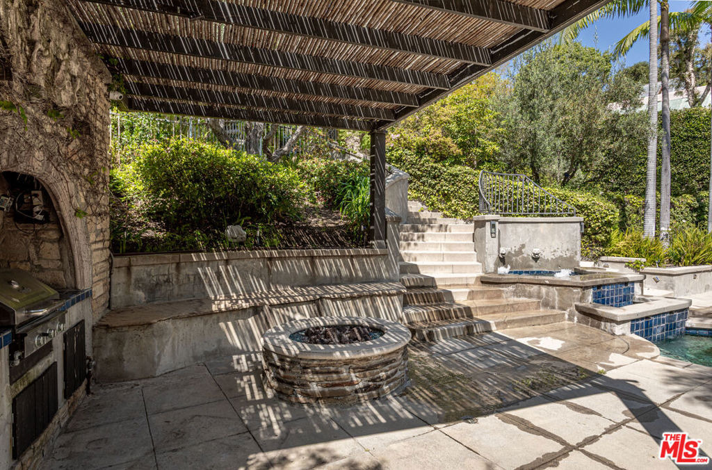 353 N Gunston Drive - Photo 35