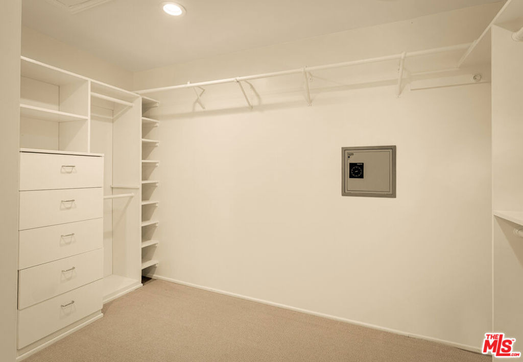 353 N Gunston Drive - Photo 20