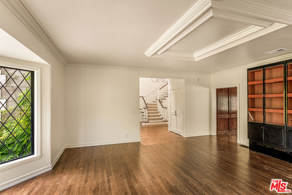353 N Gunston Drive - Photo 7