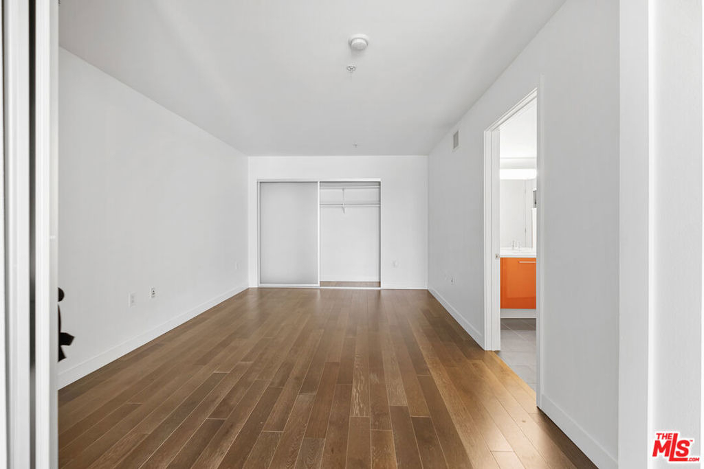 901 S Flower Street - Photo 7