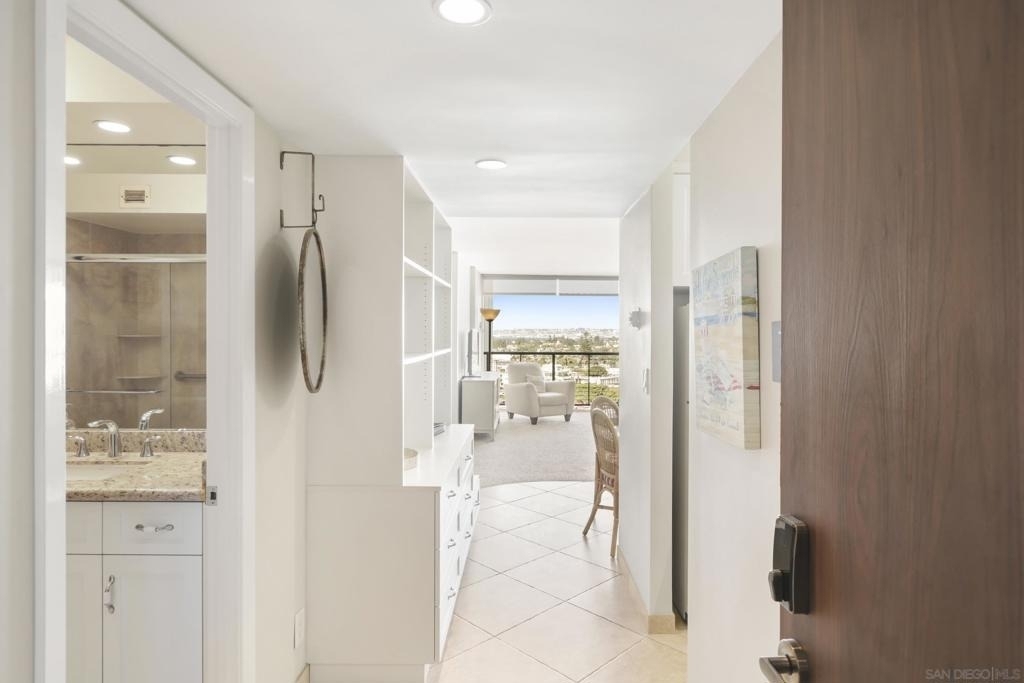 1720 Avenida Del Mundo - Photo 1