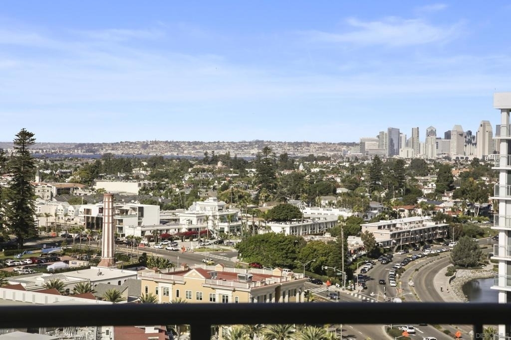 1720 Avenida Del Mundo - Photo 17