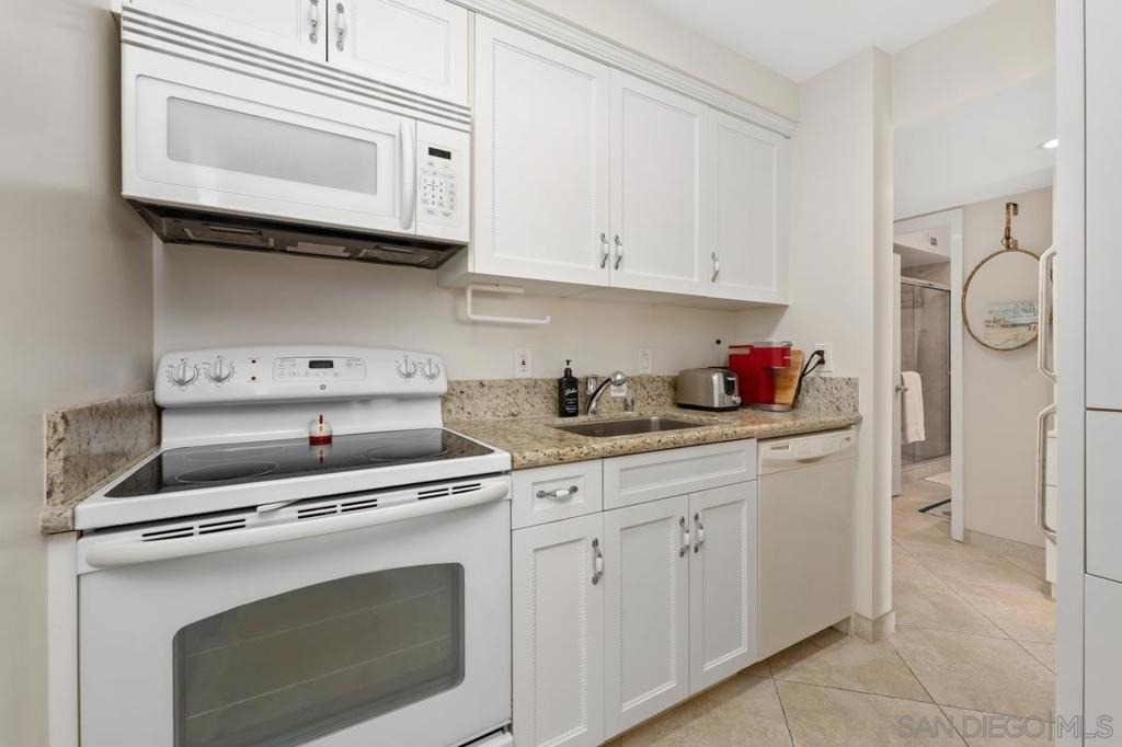1720 Avenida Del Mundo - Photo 14