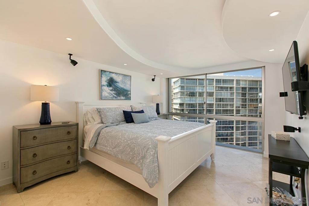 1760 Avenida Del Mundo - Photo 10