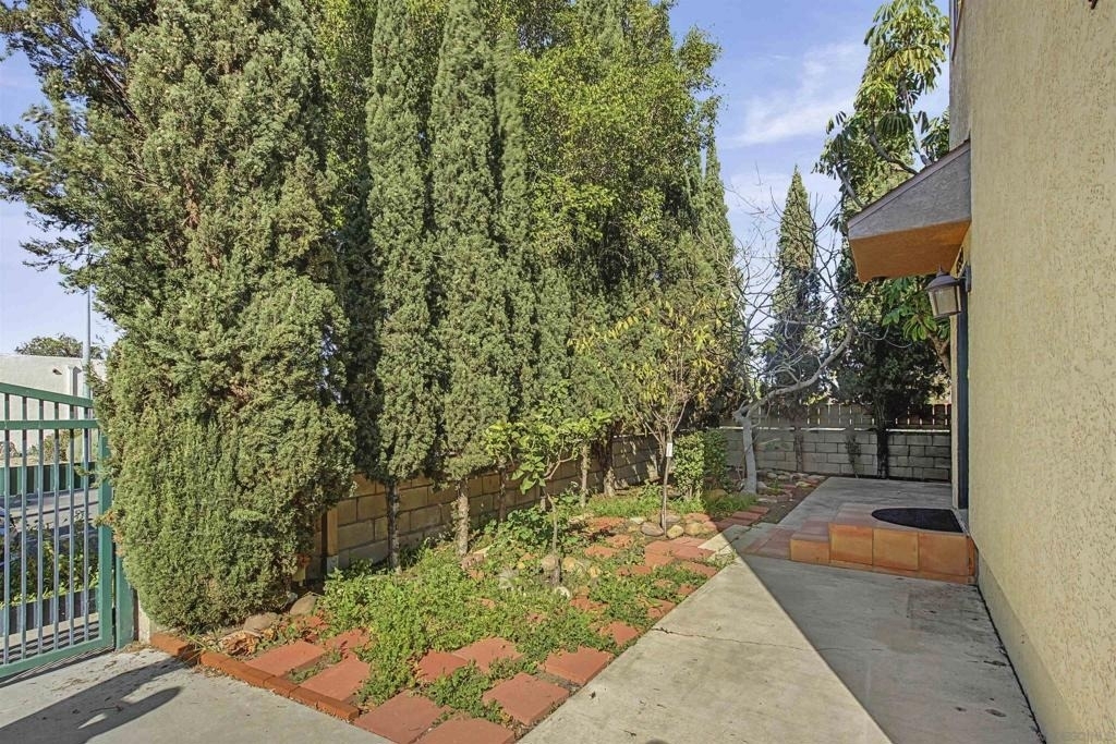 4397 Swift Ave - Photo 14
