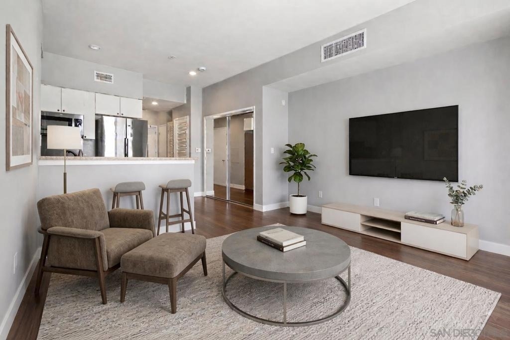 445 Island Ave - Photo 4
