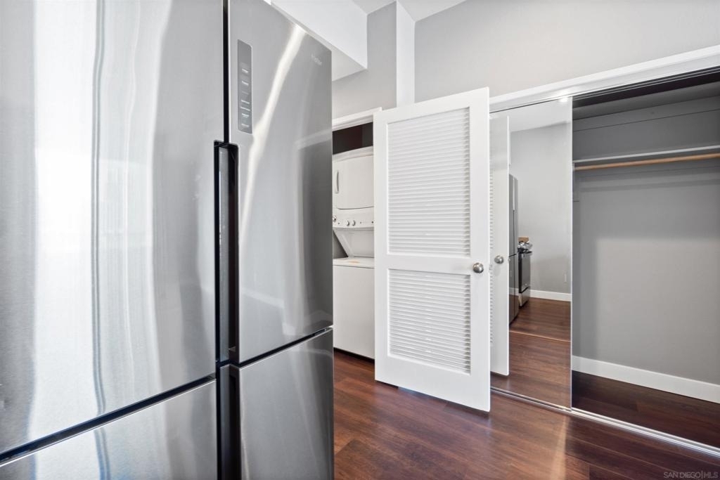 445 Island Ave - Photo 19