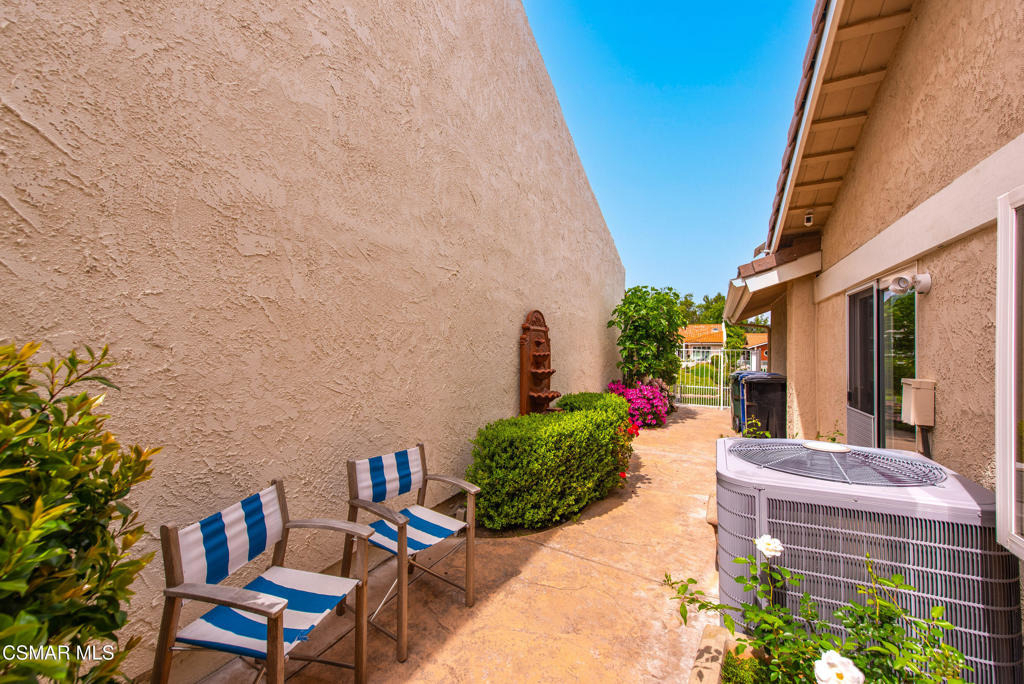 2379 Leeward Circle - Photo 50