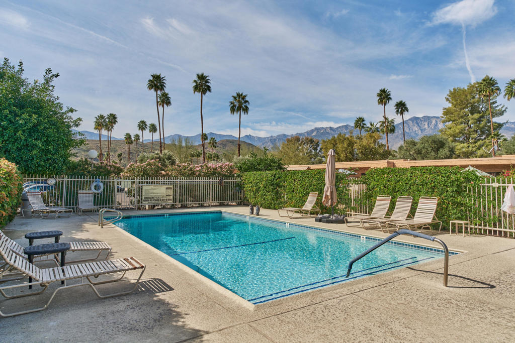 2420 Los Coyotes Drive - Photo 2