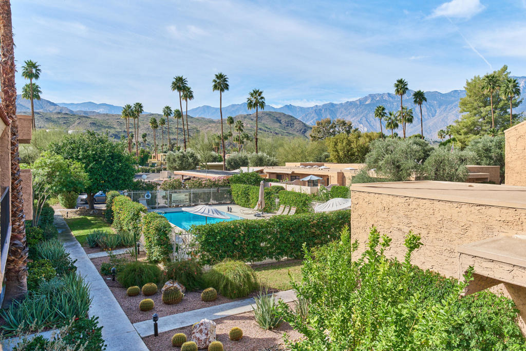 2420 Los Coyotes Drive - Photo 7