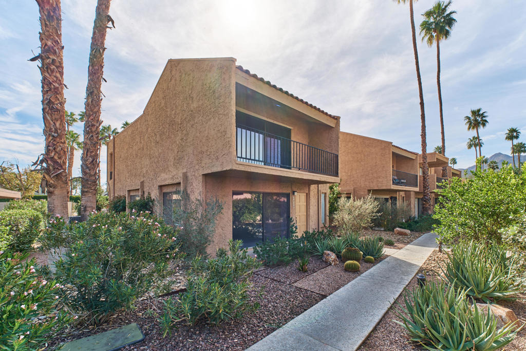 2420 Los Coyotes Drive - Photo 6