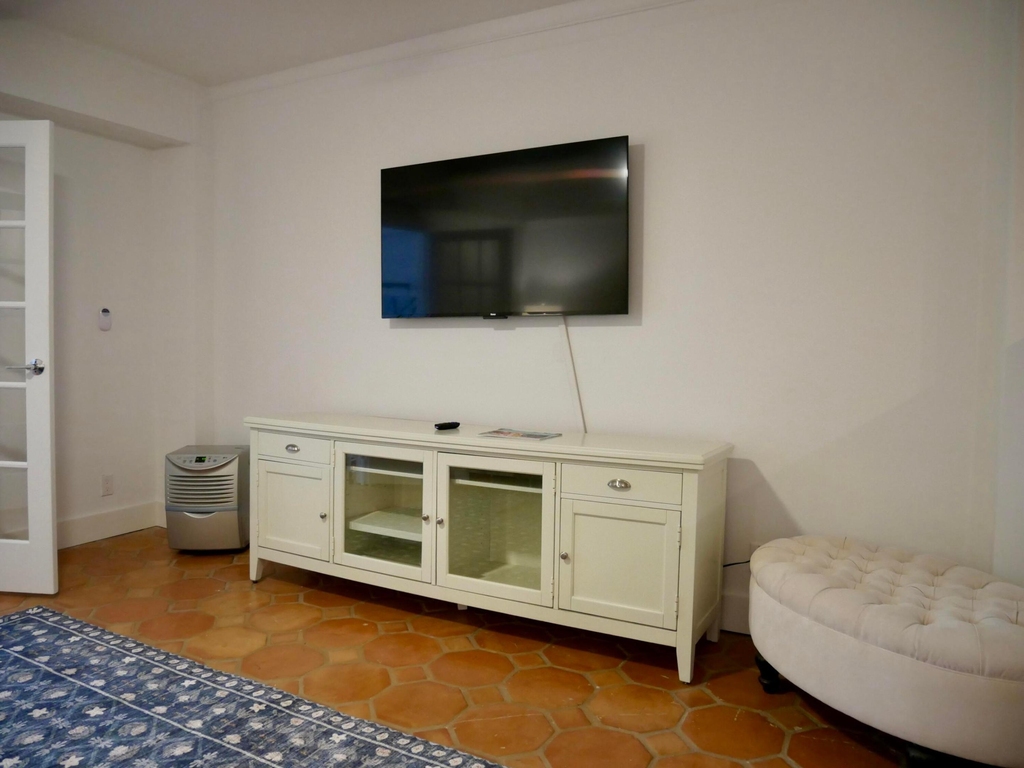235 Sunrise Avenue - Photo 13