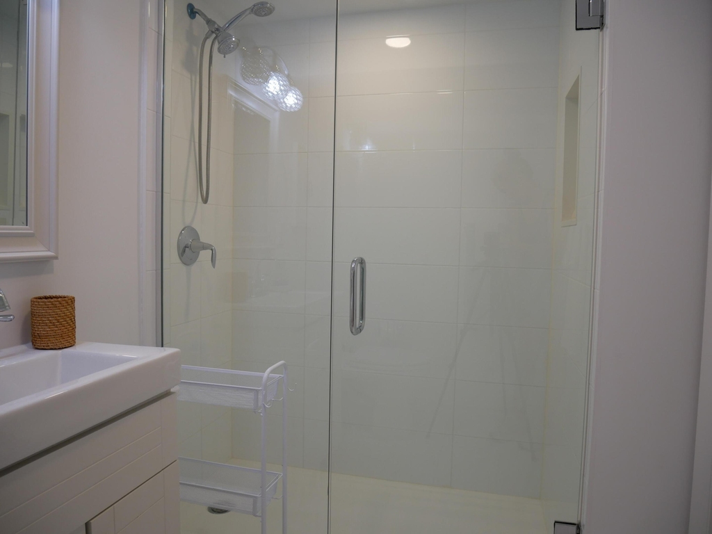 235 Sunrise Avenue - Photo 22
