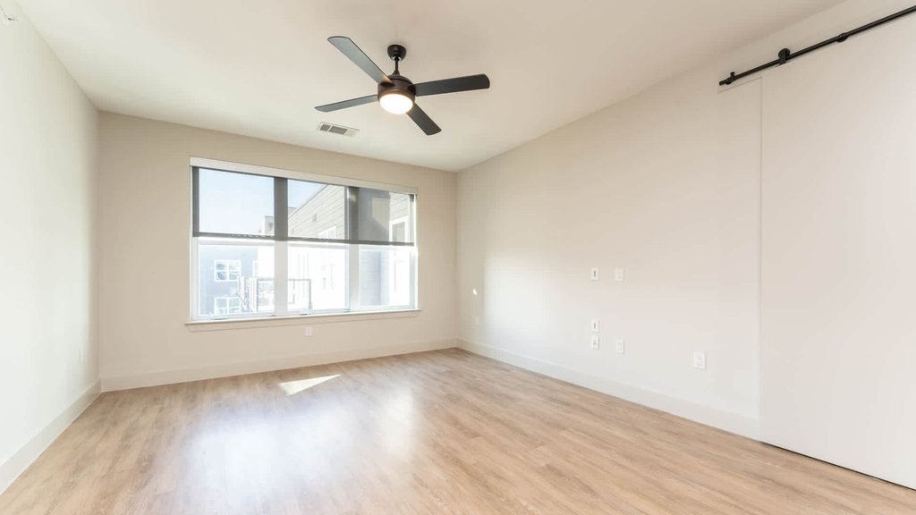 2900 Canton St - Photo 69