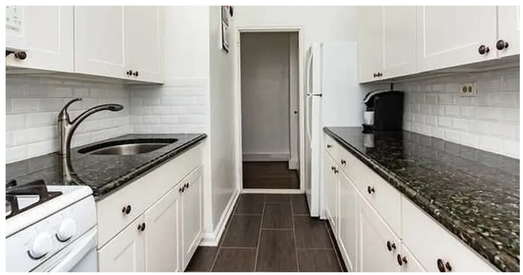 3840 Greystone Ave - Photo 1