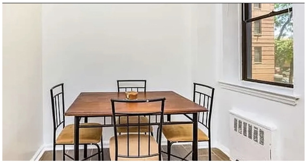 3840 Greystone Ave - Photo 2