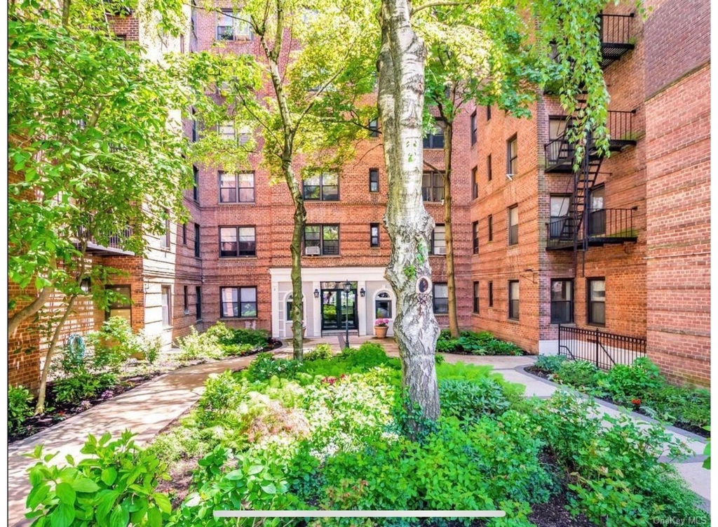 3840 Greystone Ave - Photo 4
