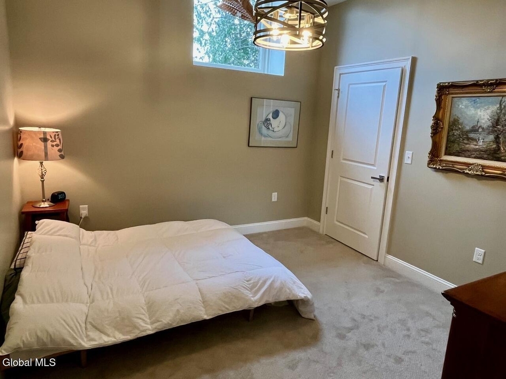 77 Van Dam Street - Photo 7