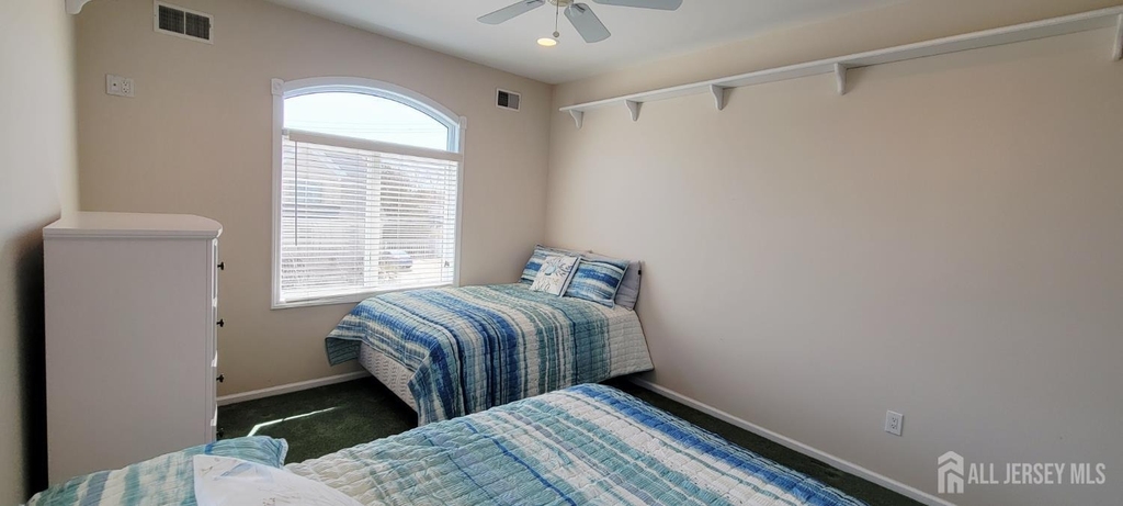 3110 Windsor Avenue - Photo 38