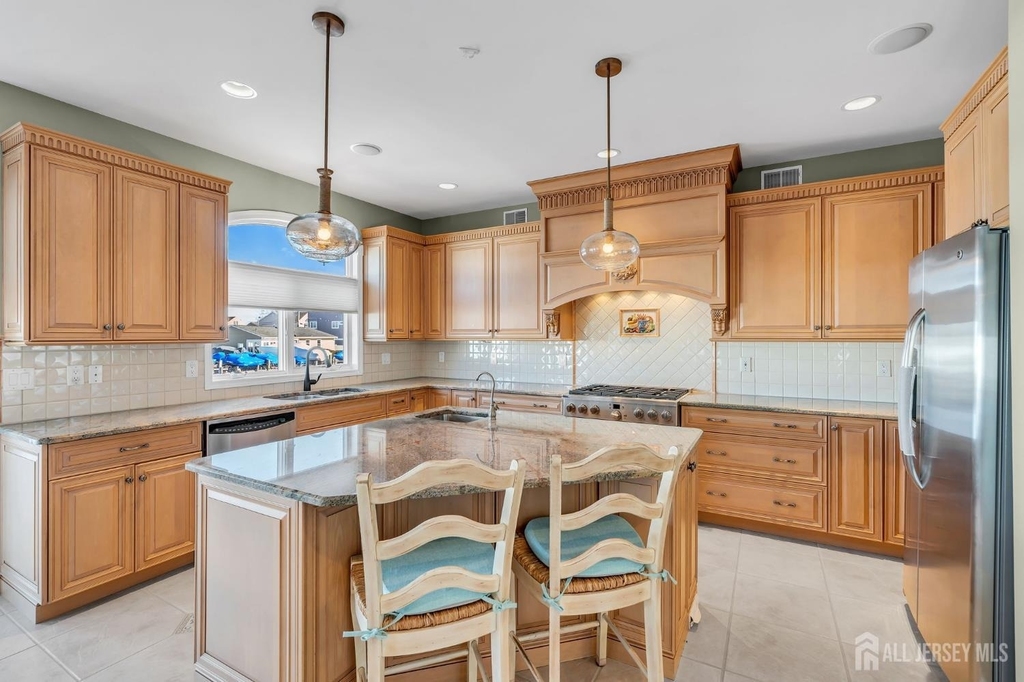 3110 Windsor Avenue - Photo 14