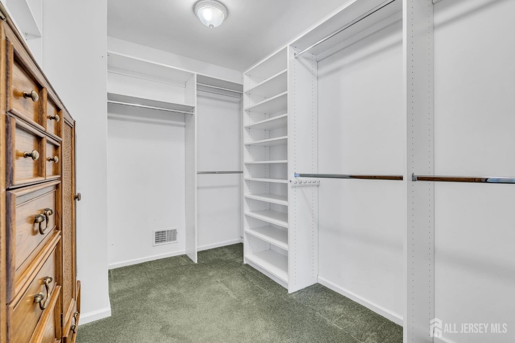 3110 Windsor Avenue - Photo 28