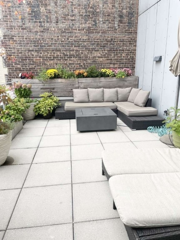 245 W 19th Street - Photo 3