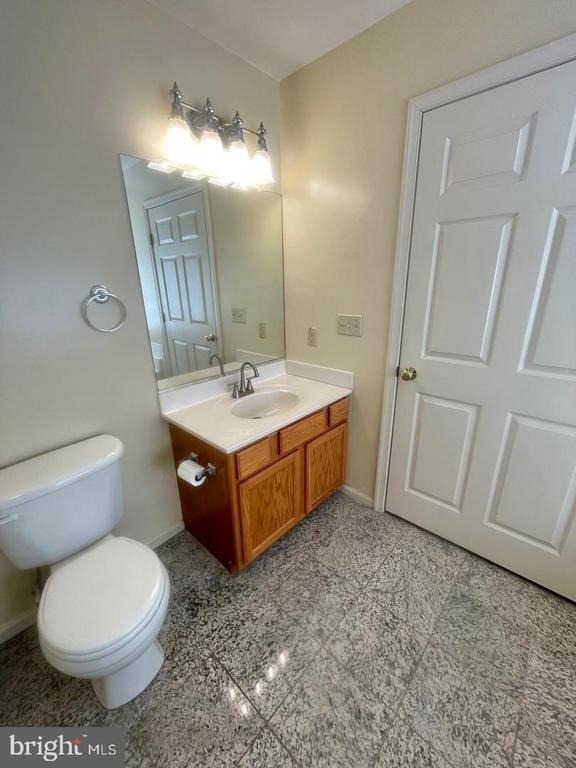 711 Yorktown Boulevard - Photo 13