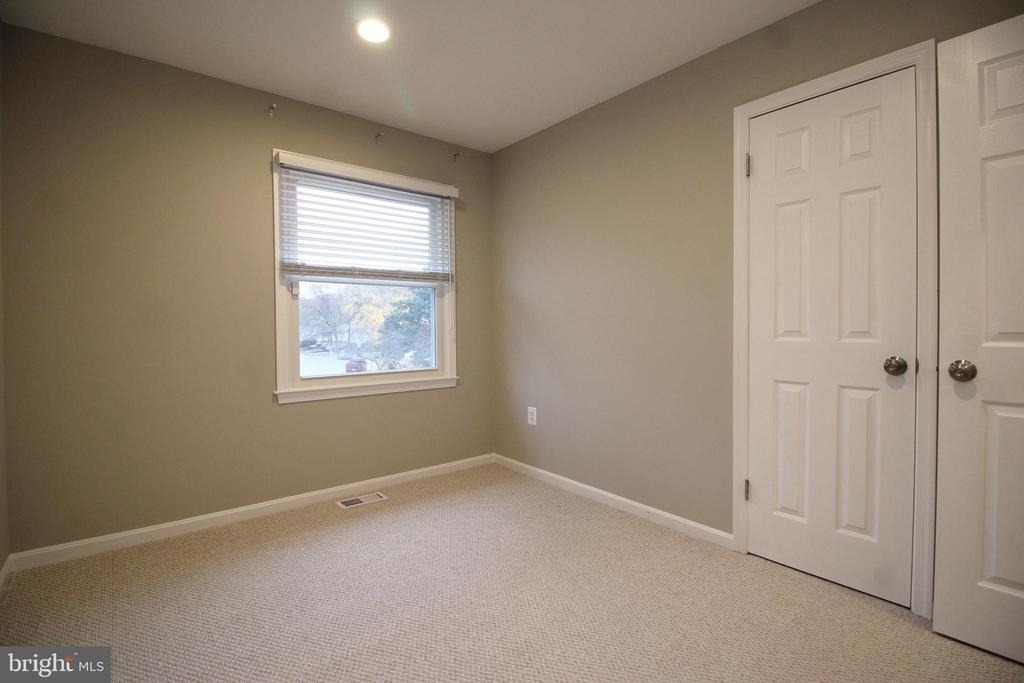 4500 Lantern Place - Photo 14