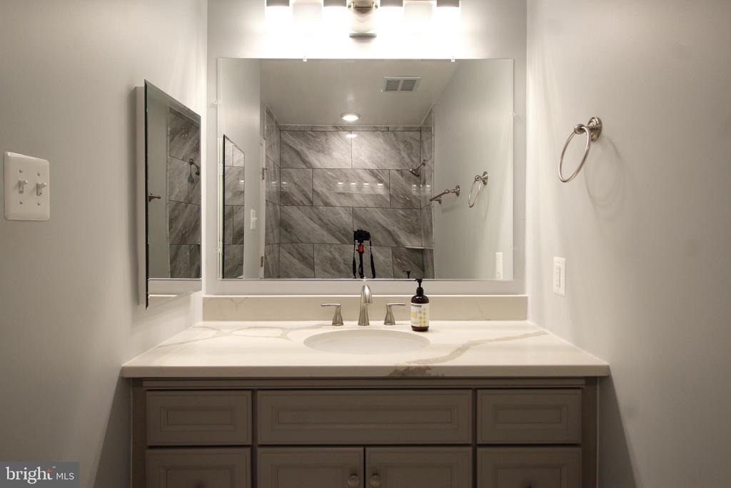 4500 Lantern Place - Photo 16