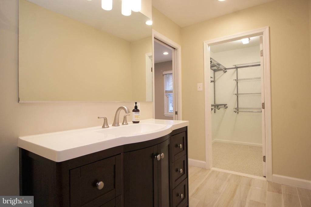4500 Lantern Place - Photo 13
