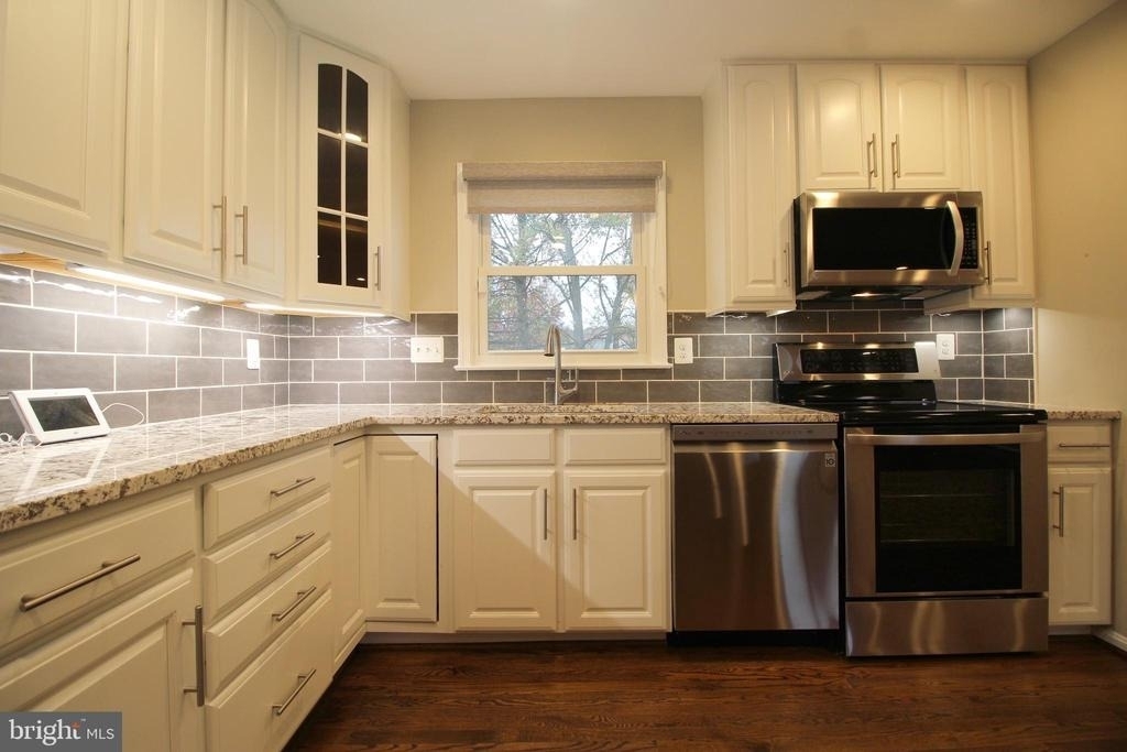 4500 Lantern Place - Photo 8