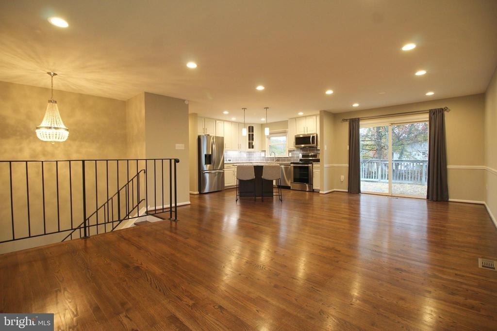 4500 Lantern Place - Photo 5