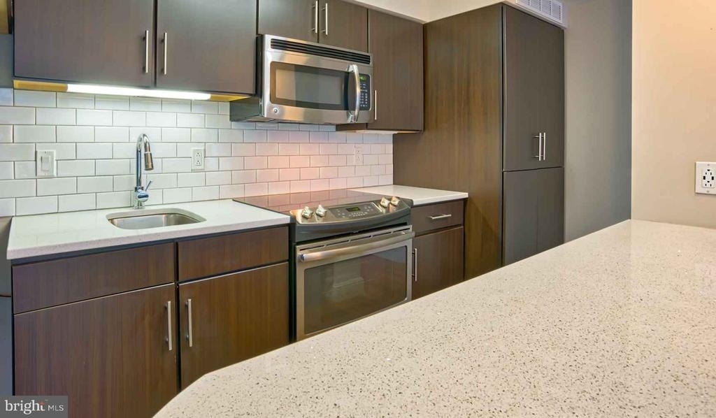 1815 John F Kennedy Boulevard - Photo 14