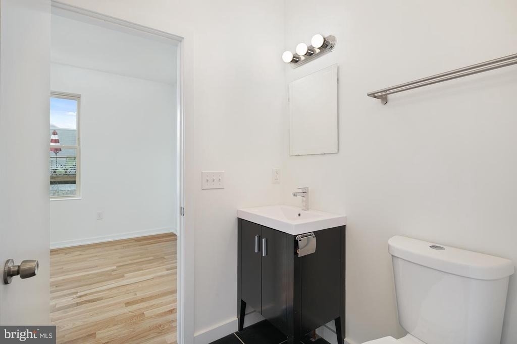 1918 E Cumberland Street - Photo 3