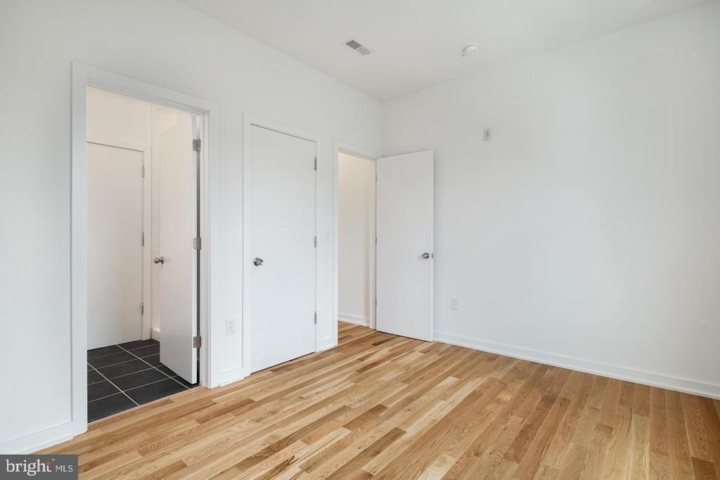 1918 E Cumberland Street - Photo 13