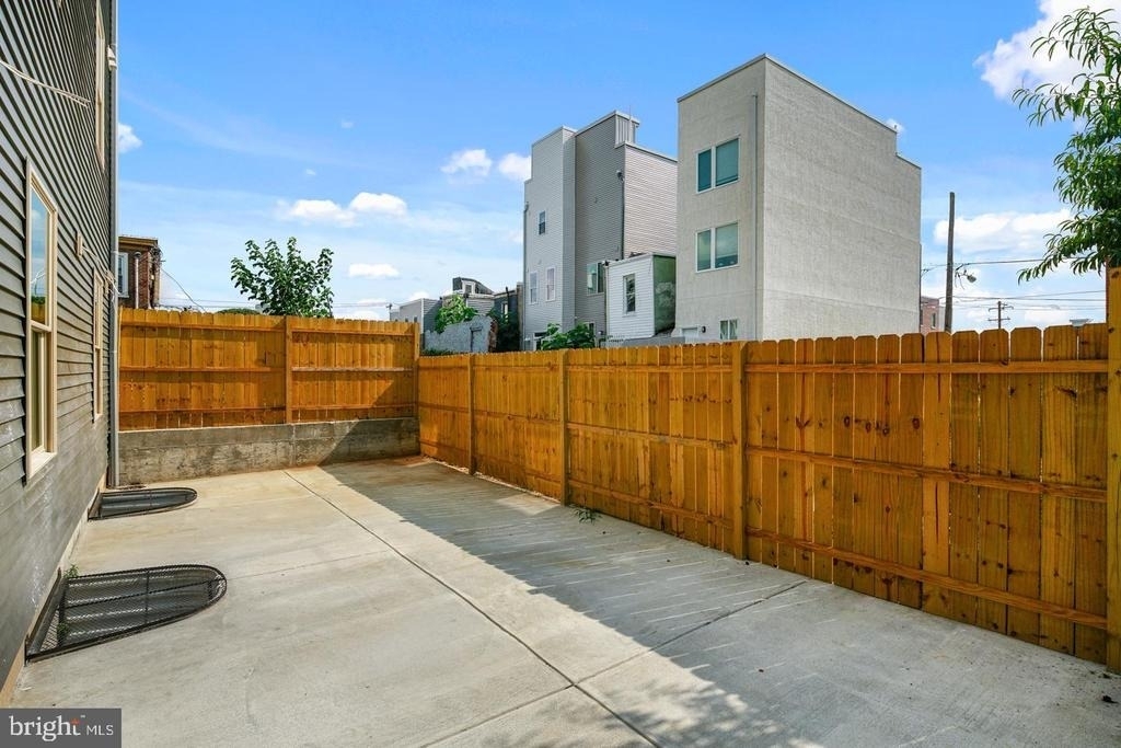 1918 E Cumberland Street - Photo 16