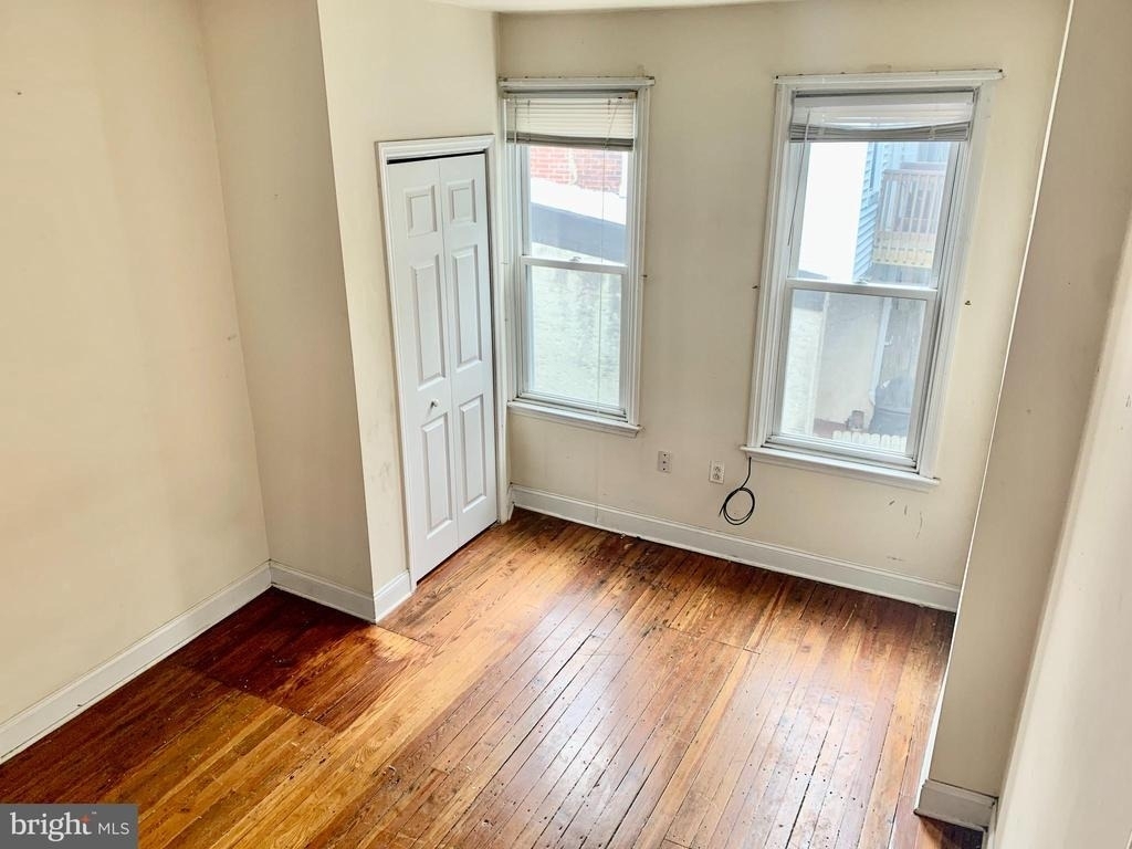 4217 Ridge Avenue - Photo 12
