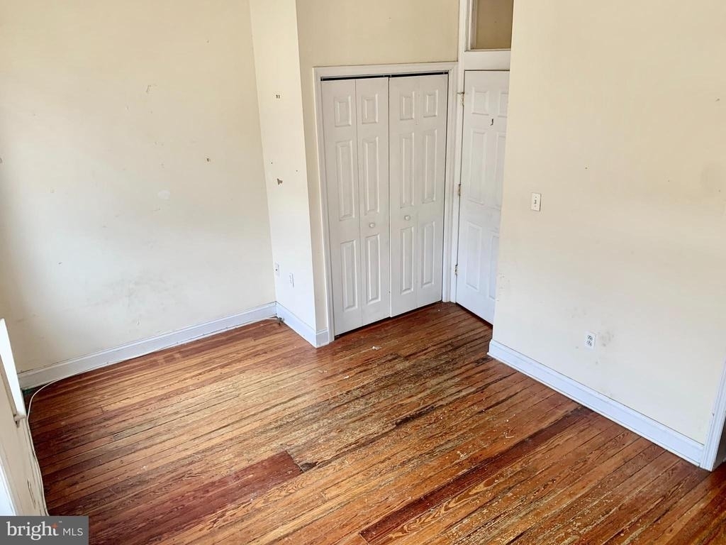 4217 Ridge Avenue - Photo 14