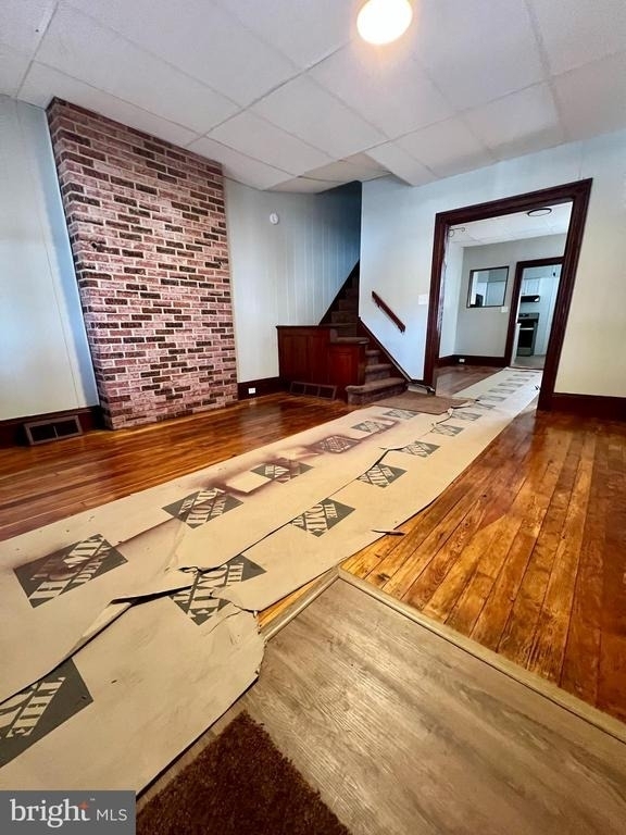 502 Buttonwood Street - Photo 3