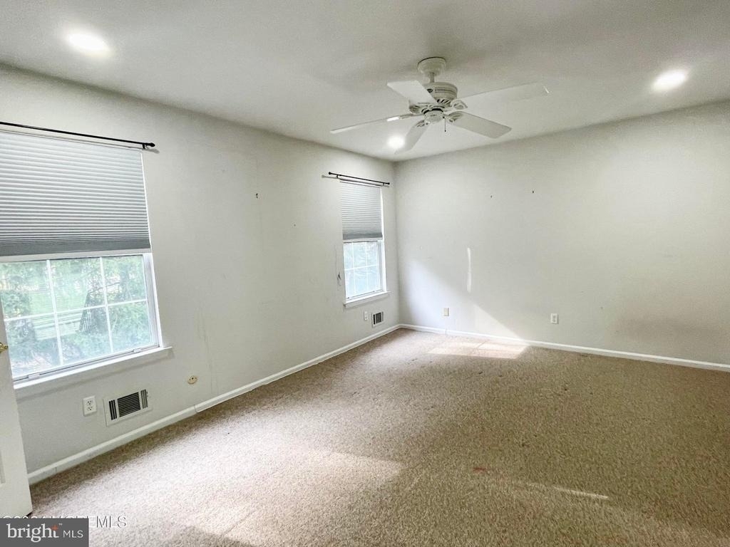 21 Evergreen Drive - Photo 17
