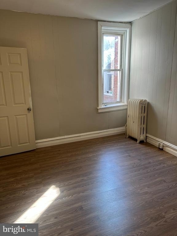1192 Yorkship Square - Photo 17