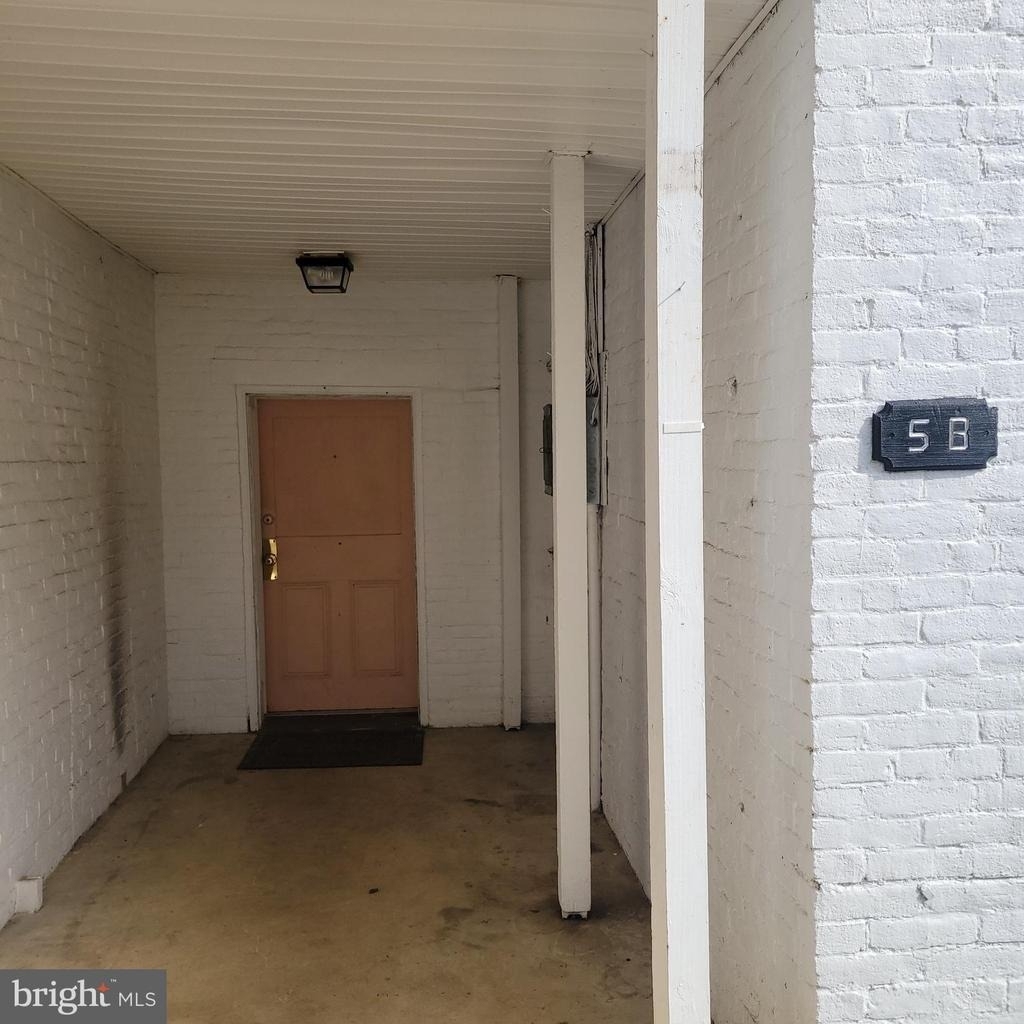 5 Main Street - Photo 1