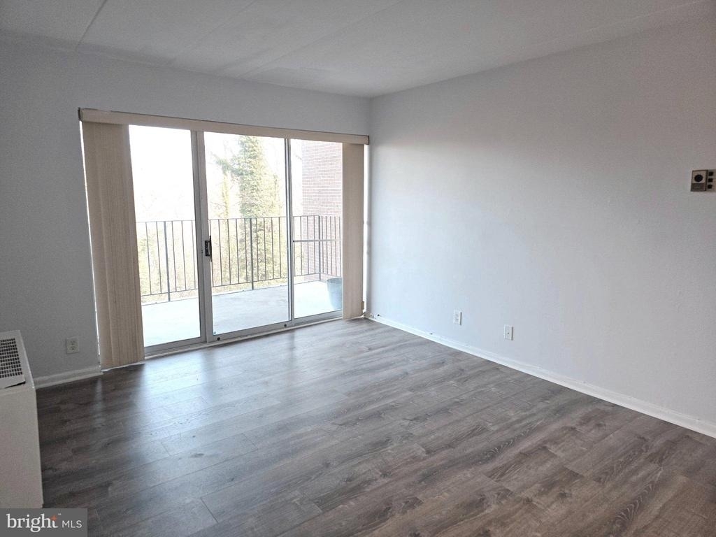 6011 Emerson Street - Photo 5